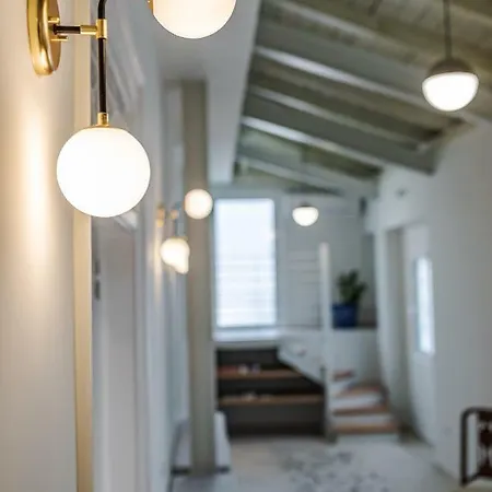 Stylish Apartments-1878 House