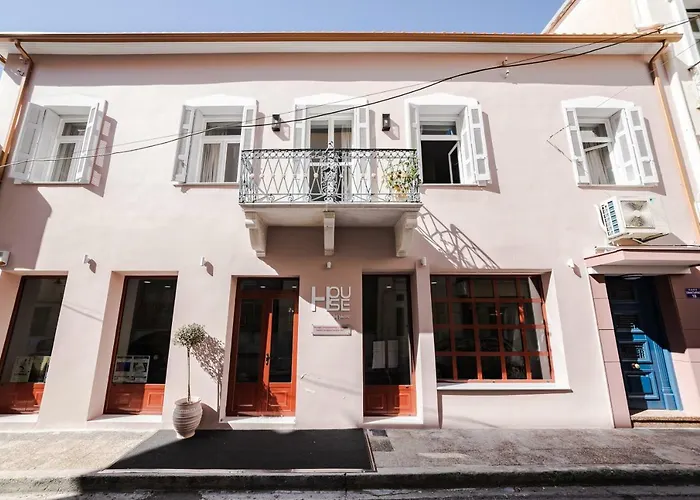 Stylish Apartments-1878 House * Calamata